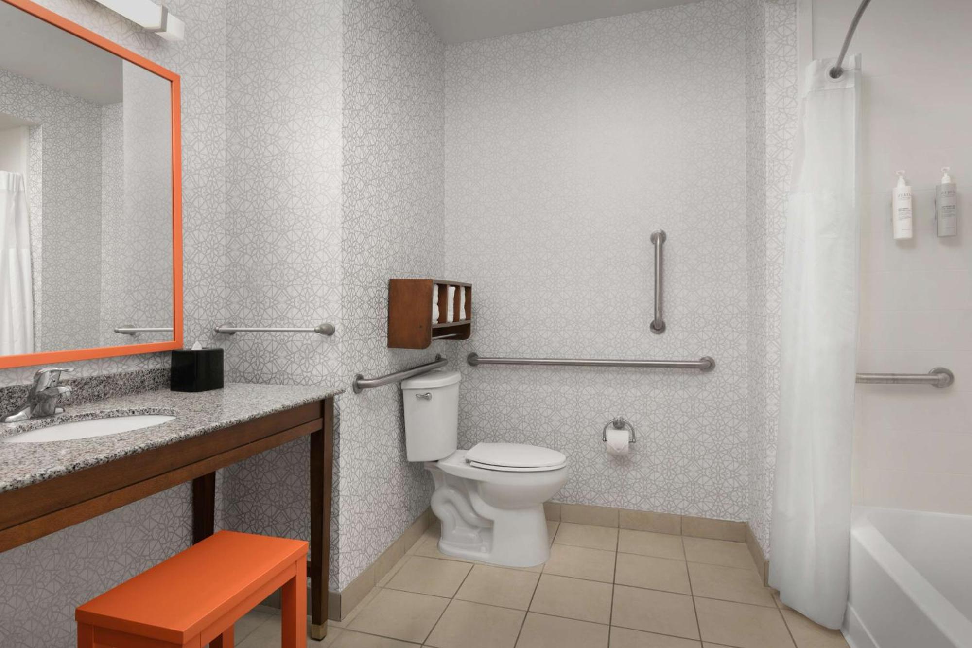 Hampton Inn & Suites Huntsville Research Park Area Εξωτερικό φωτογραφία