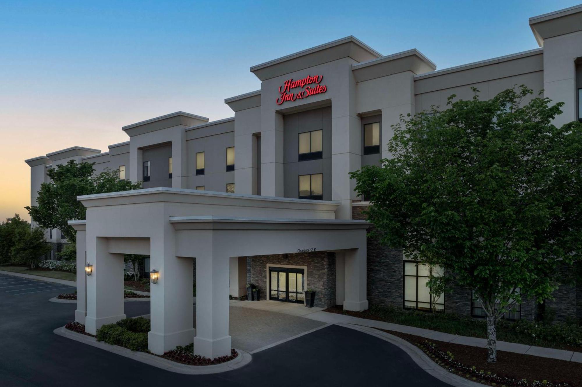 Hampton Inn & Suites Huntsville Research Park Area Εξωτερικό φωτογραφία
