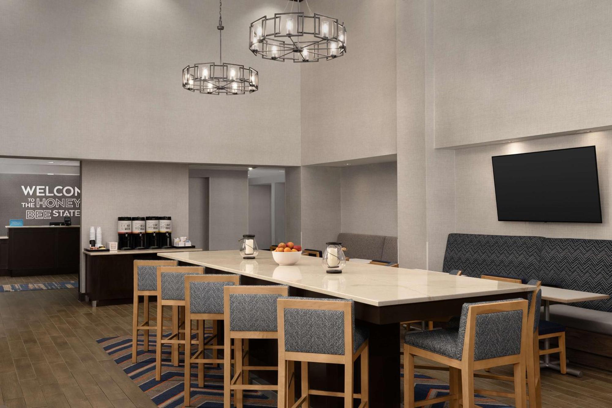 Hampton Inn & Suites Huntsville Research Park Area Εξωτερικό φωτογραφία